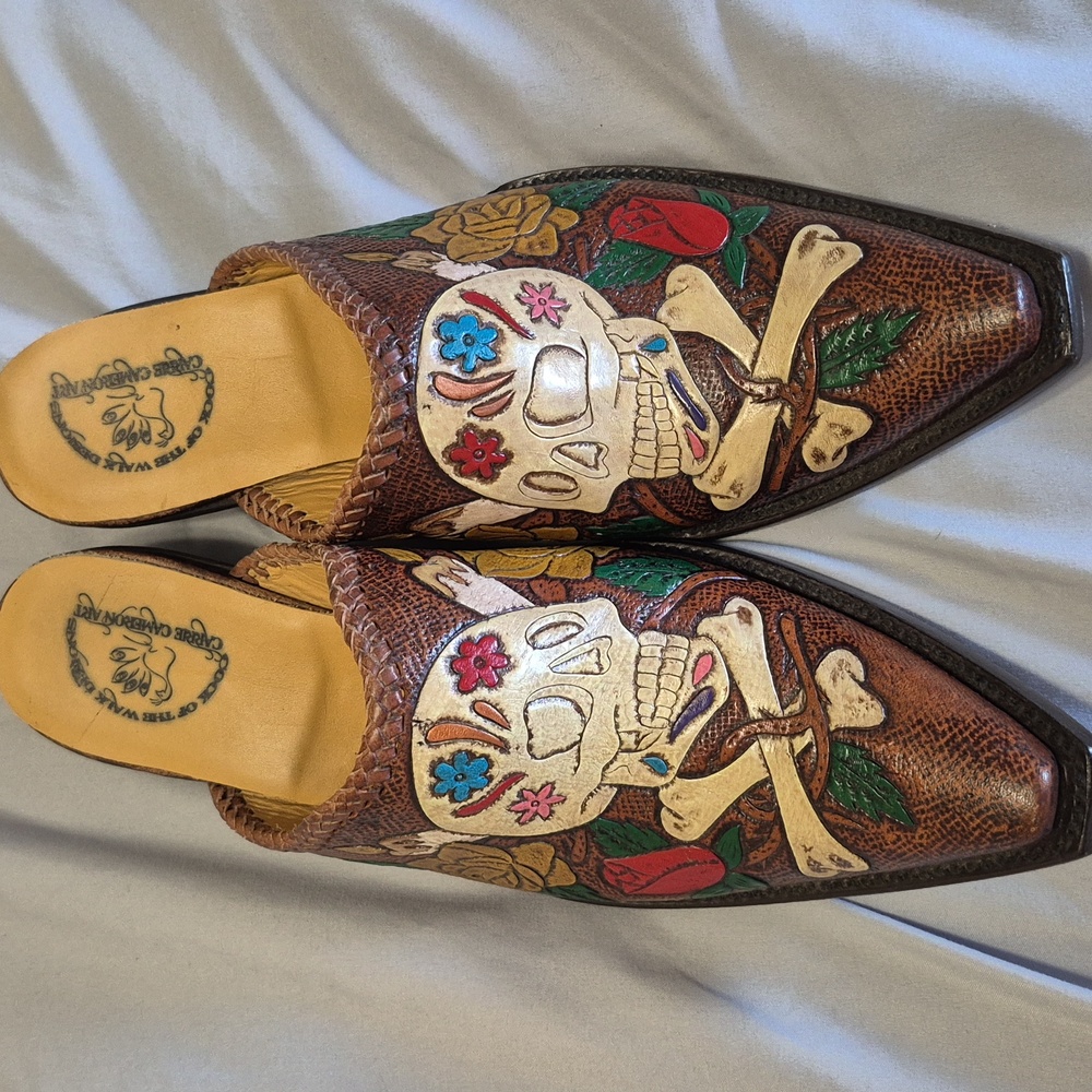 Unique Boutique Skull And Crossbones Women's Mules Size 7.5